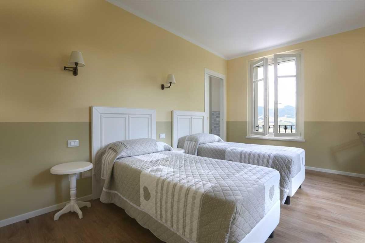 Villa Gelsomina Varano deʼ Melegari 外观 照片